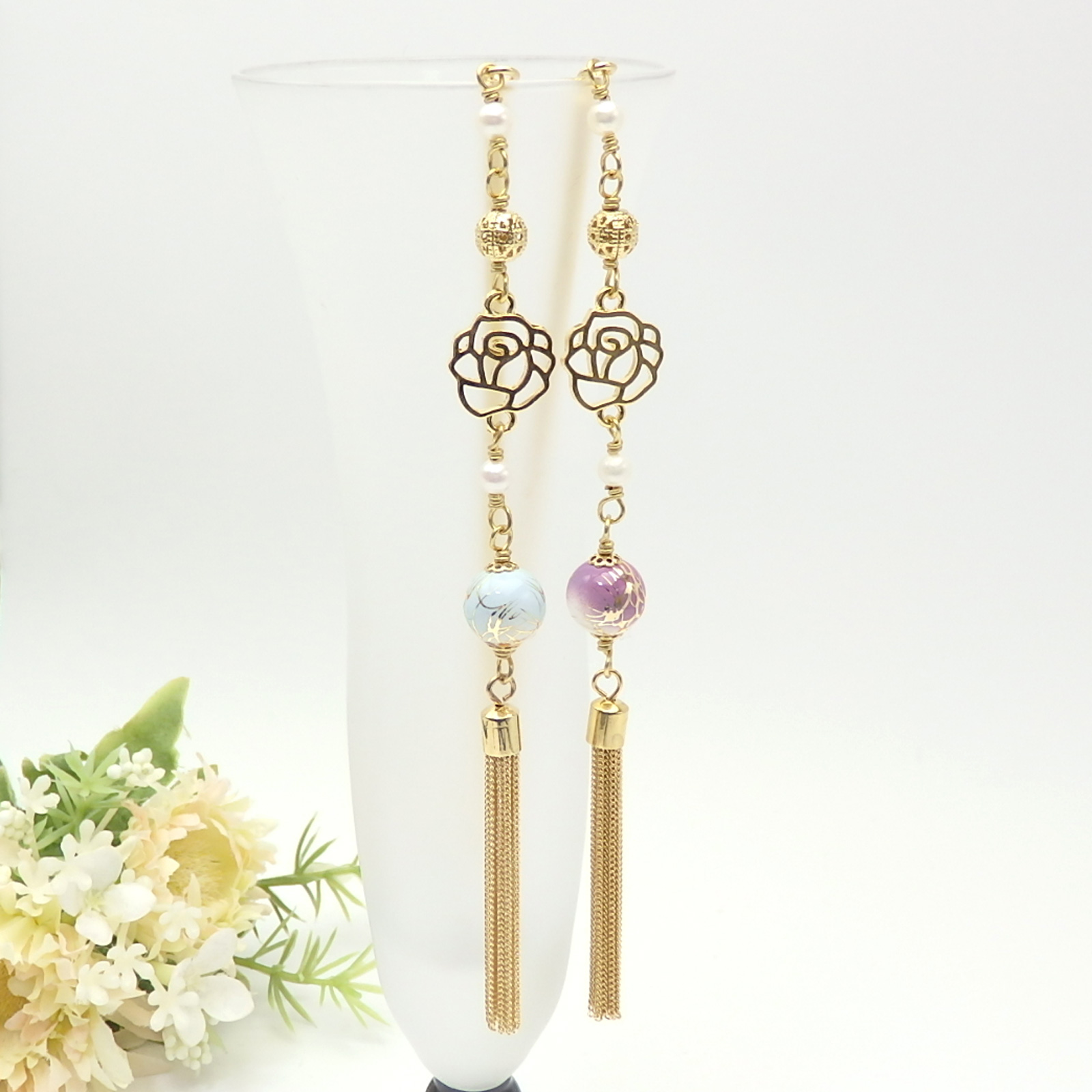 かんざし 浴衣 情熱のバラ 和装 留袖 浴衣 着物 パール 一本 コーム 薔薇 透かし ローズ 唐草樹脂ビーズ 真珠 揺れる メタルタッセル 帯飾り 和風モダン